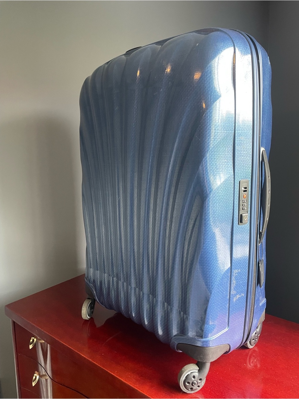 ⁠Samsonite Lite-Shock 28" Large Spinner Suitcase Blue Curv Hardside Luggage⁠